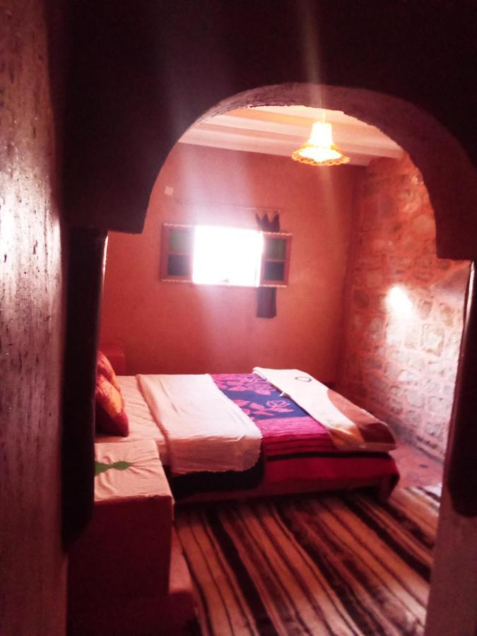 Dar Zara Hotel Tiourjdal ภายนอก รูปภาพ