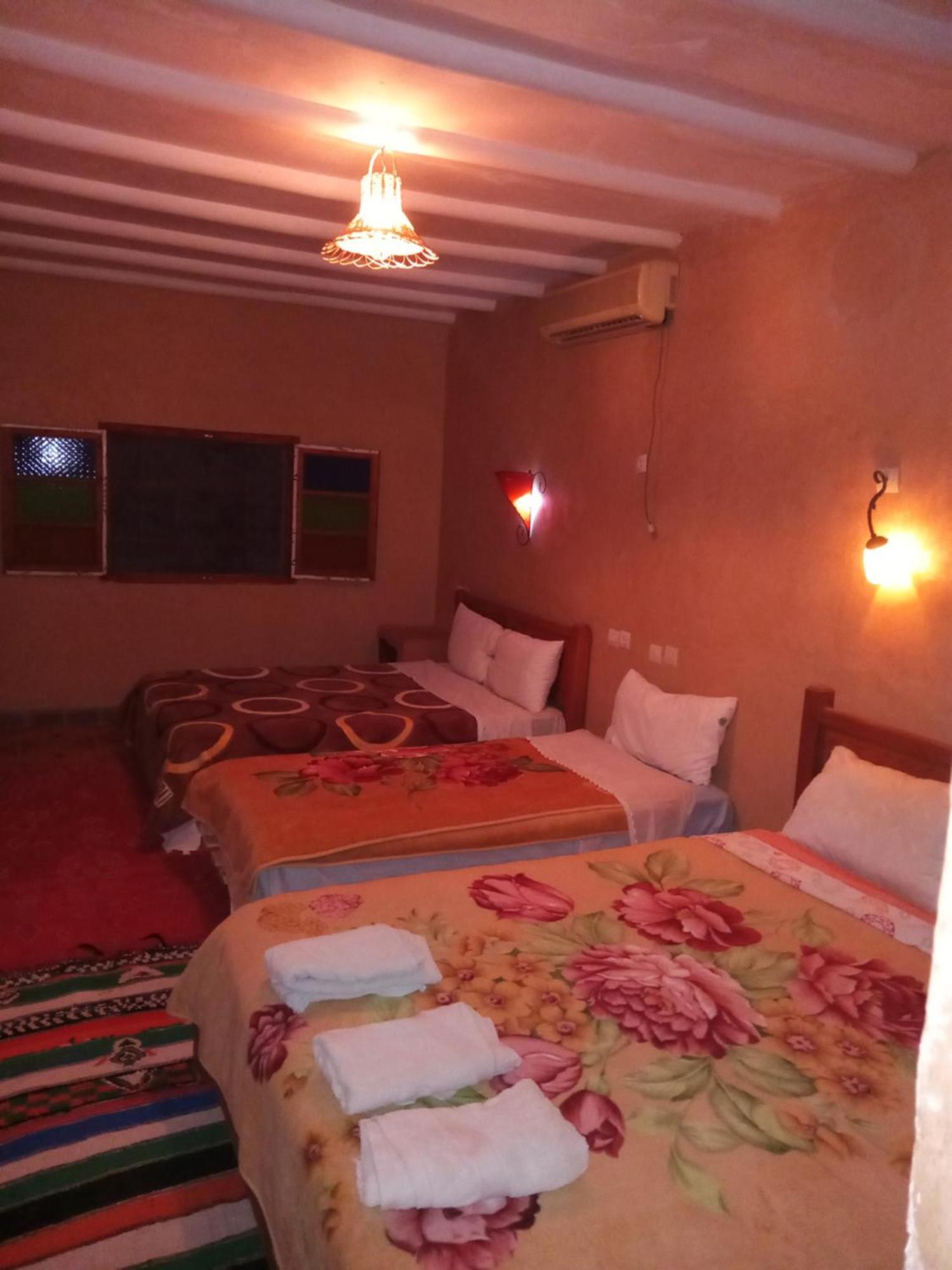 Dar Zara Hotel Tiourjdal ภายนอก รูปภาพ