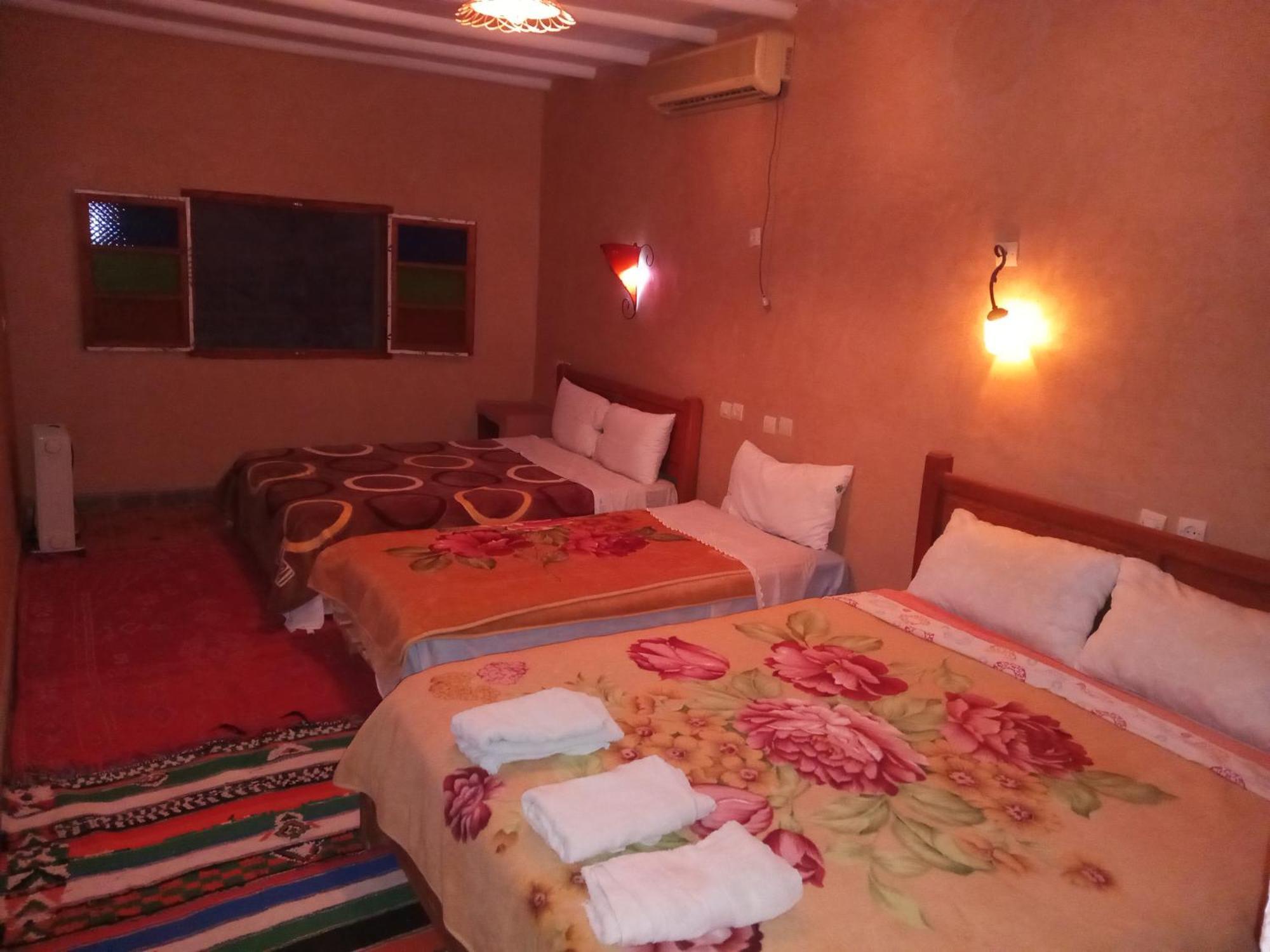 Dar Zara Hotel Tiourjdal ภายนอก รูปภาพ